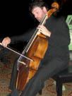 Josetxu Obregn, cello y direccin artstica.